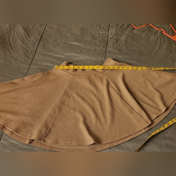 ASAP T.I. skater/flare skirt - Picture 4 of 6